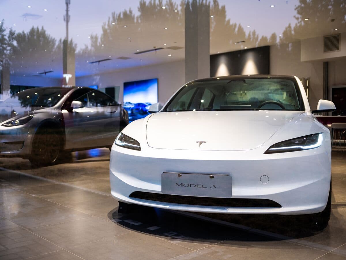 Tesla Aİ-dən Çindən gətirilən elektrikli avtomobillərə tarifləri azaltmağı tələb edir