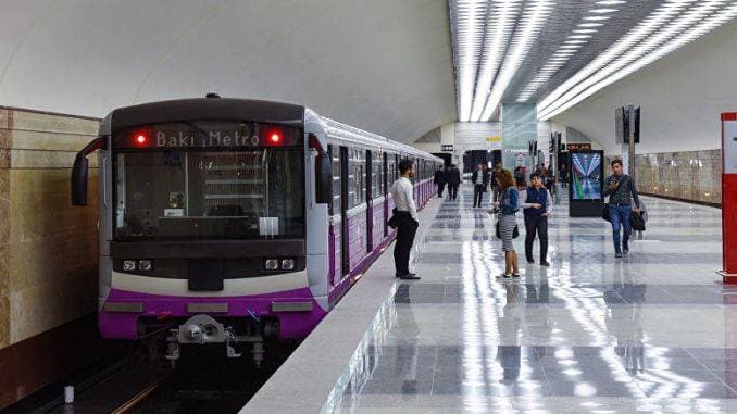 Bakı metropolitenindən 546 min 369 sərnişin pulsuz istifadə edib