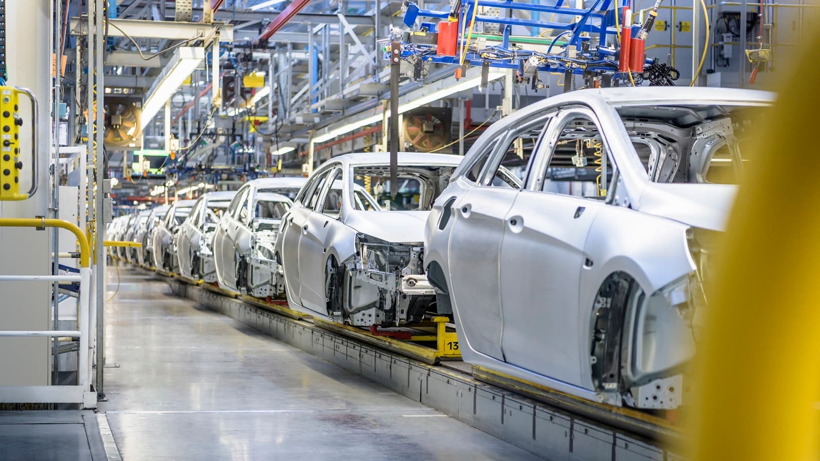 Bu ilin may ayında Türkiyə Qazaxıstana ixrac etdiyi avtomobil sənayesi məhsulları 21,6 % artıb