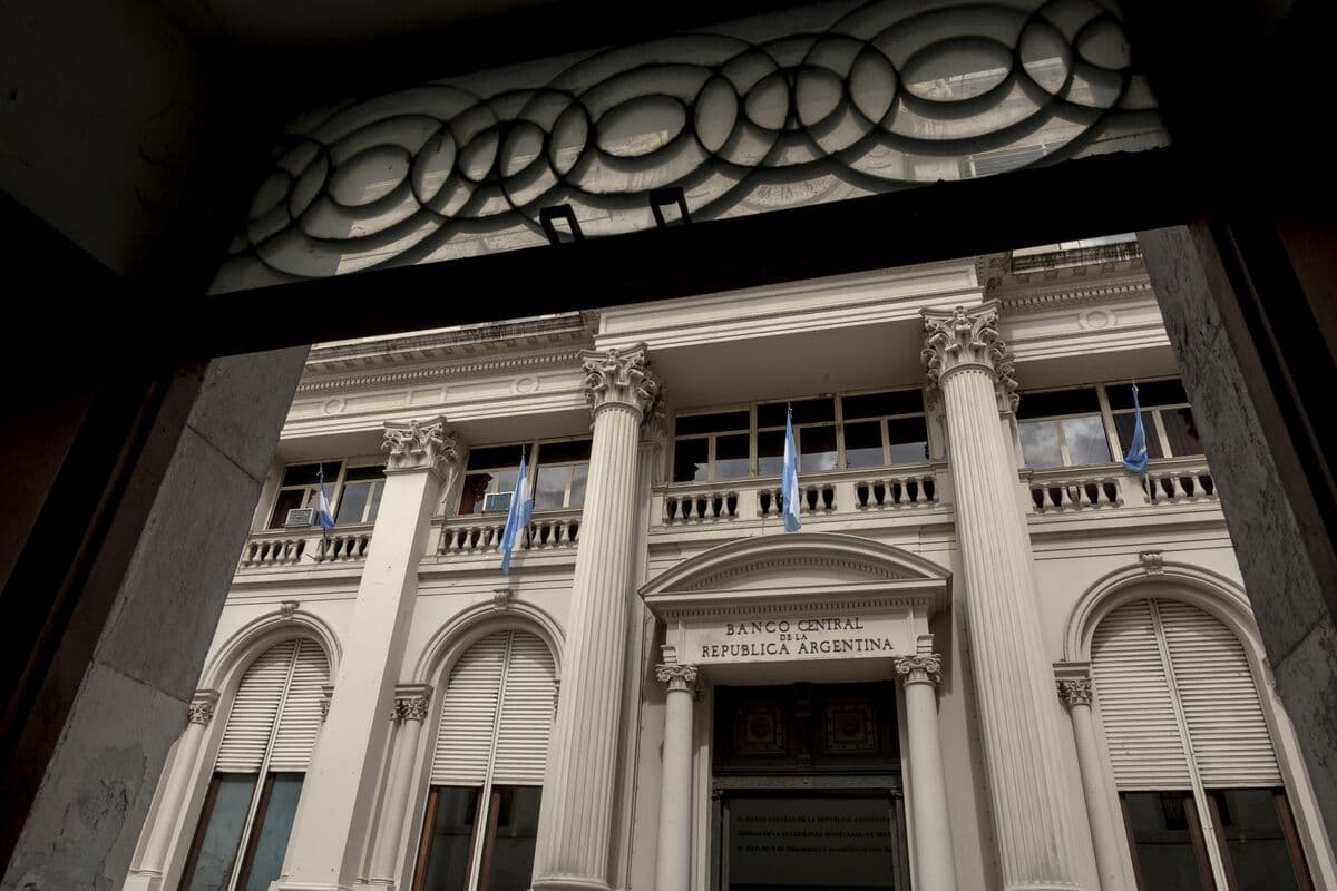 Argentinanın mərkəzi bankı istiqraz təklifi ilə bağlı risklərlə bağlı danışıqlar aparacaq