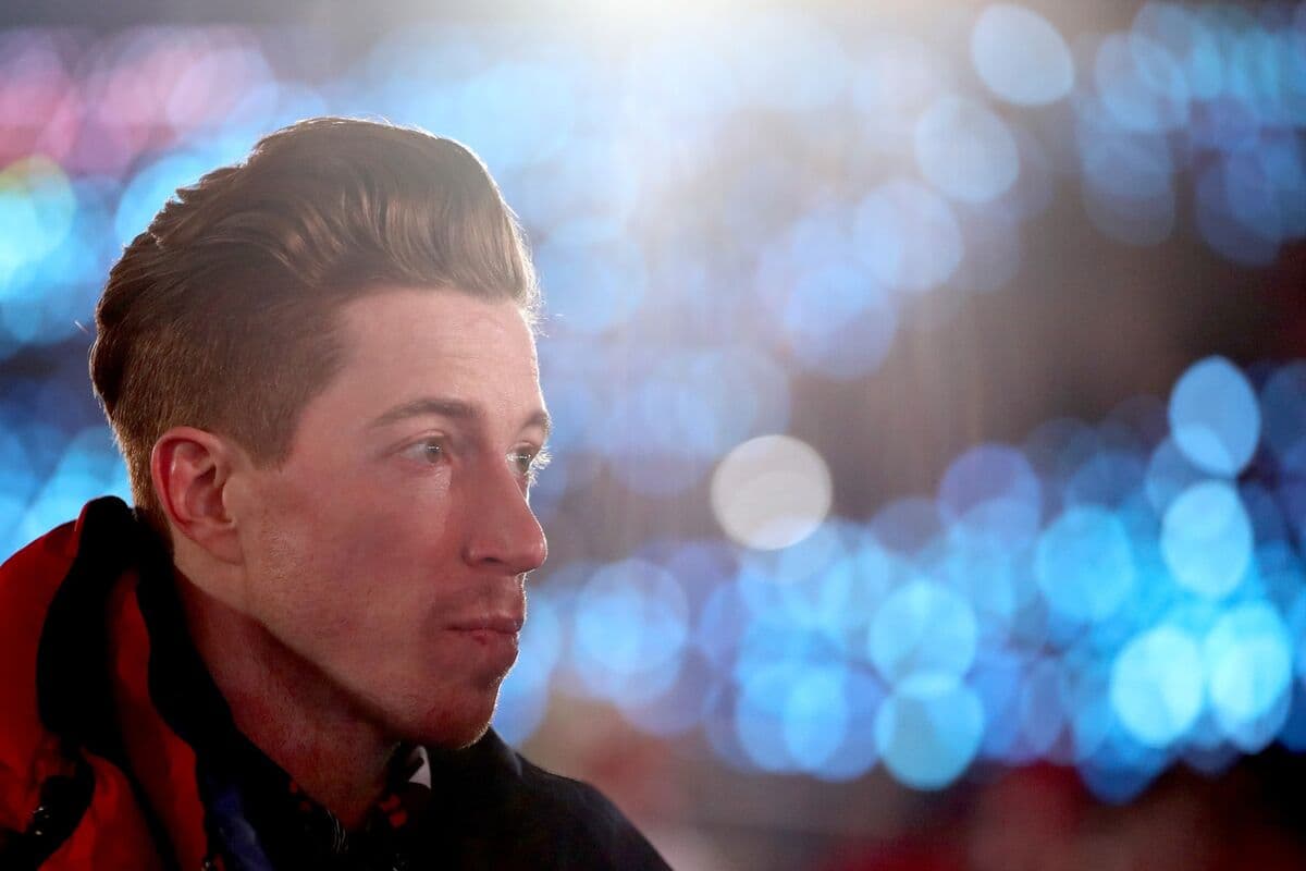 Shaun White İlboyu Snoubord Liqasına start verir