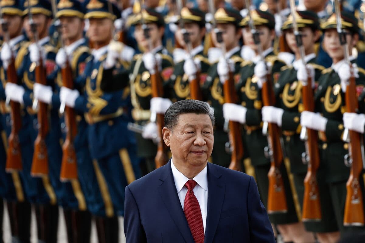 Xi Jinping deyib ki, Çinin hərbi təmizlənməsi əsas prioritet olaraq qalır