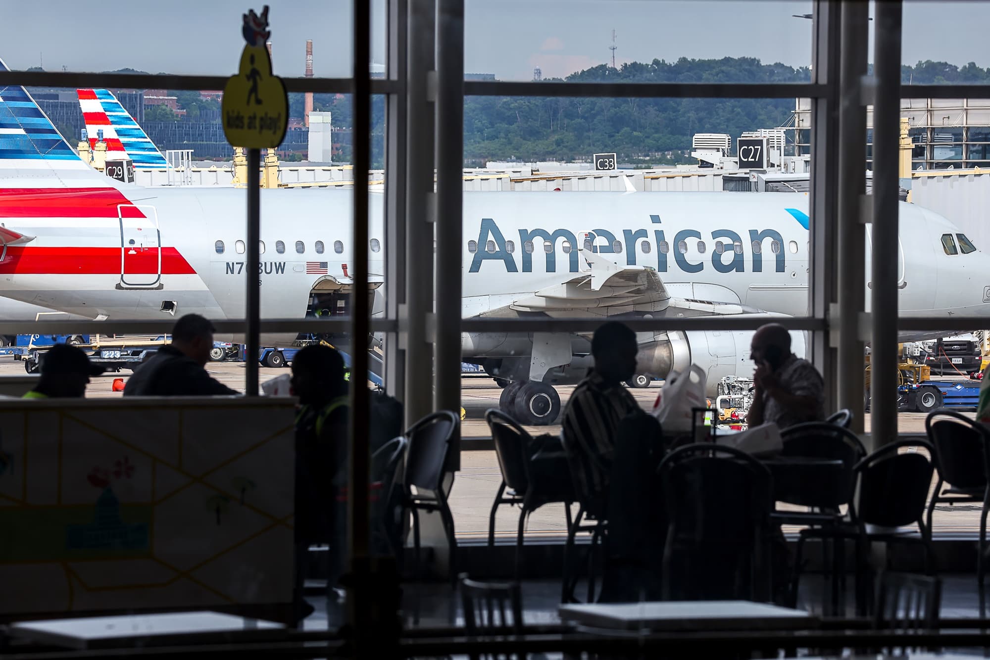 American Air ilin sonuna qədər yeni pilotların hazırlığını dayandırır