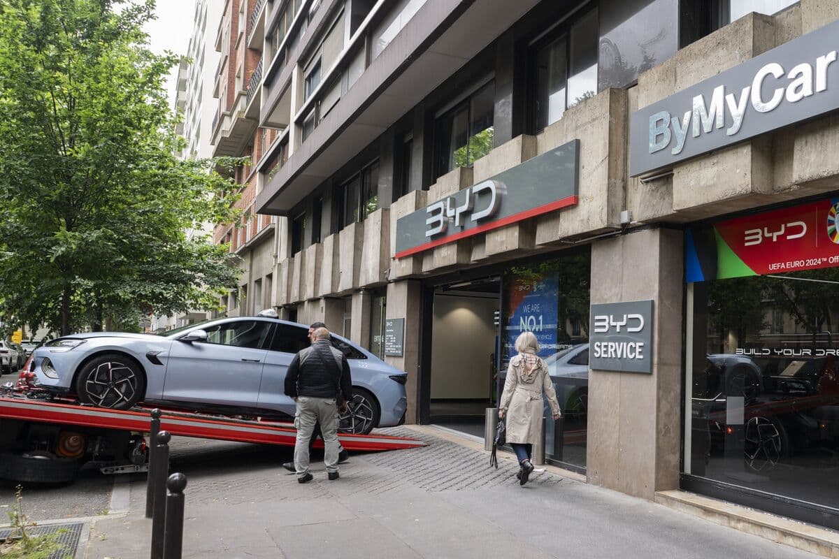 Çin və Avropa İttifaqı elektriklə işləyən avtomobillərin tariflərini müzakirə etmək barədə razılığa gəliblər