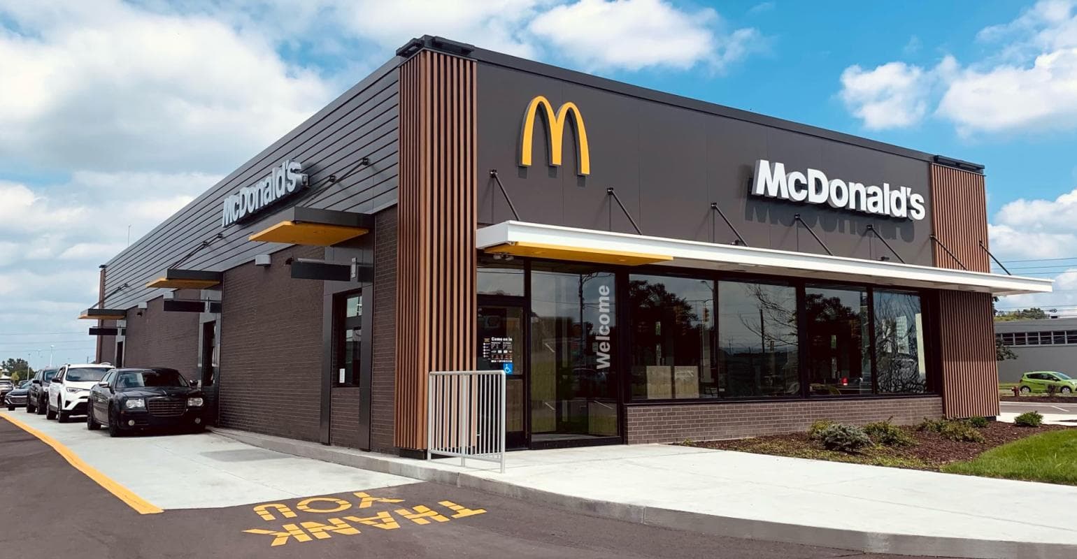 McDonald's-ın səhər yeməyini quş qripi vurdu
