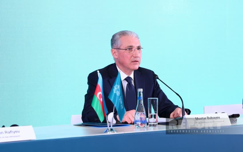 Muxtar Babayev Afrika İttifaqı, Afrika İqtisadi Komissiyası və Afrika İnkişaf Bankının nümayəndələri ilə görüşüb