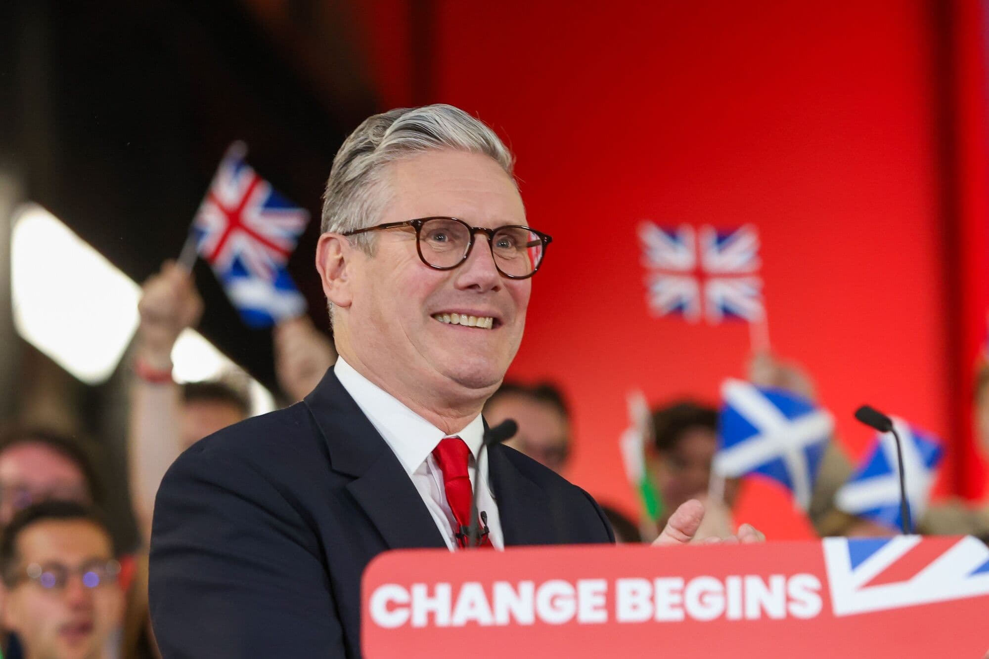 Keir Starmerin Böyük Britaniya üçün 100 Günlük Fəaliyyət Planı üçün Insider Bələdçisi