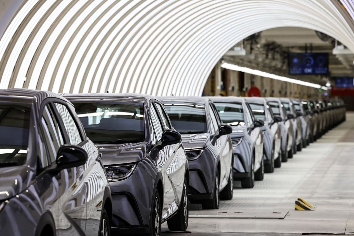 Çinin BYD şirkəti Türkiyədə 1 milyard dollarlıq zavod üçün müqavilə imzalayıb