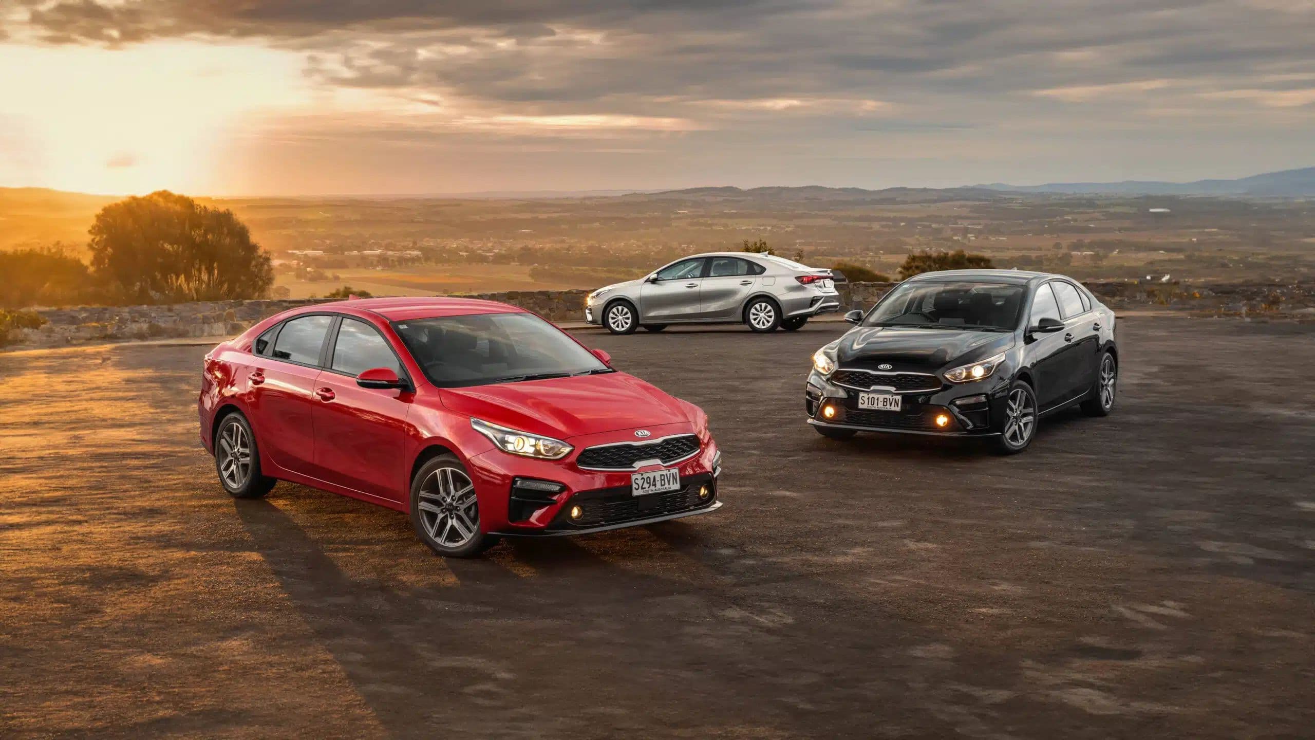 KIA Cerato-nun bazar qiymətləri - CƏDVƏL