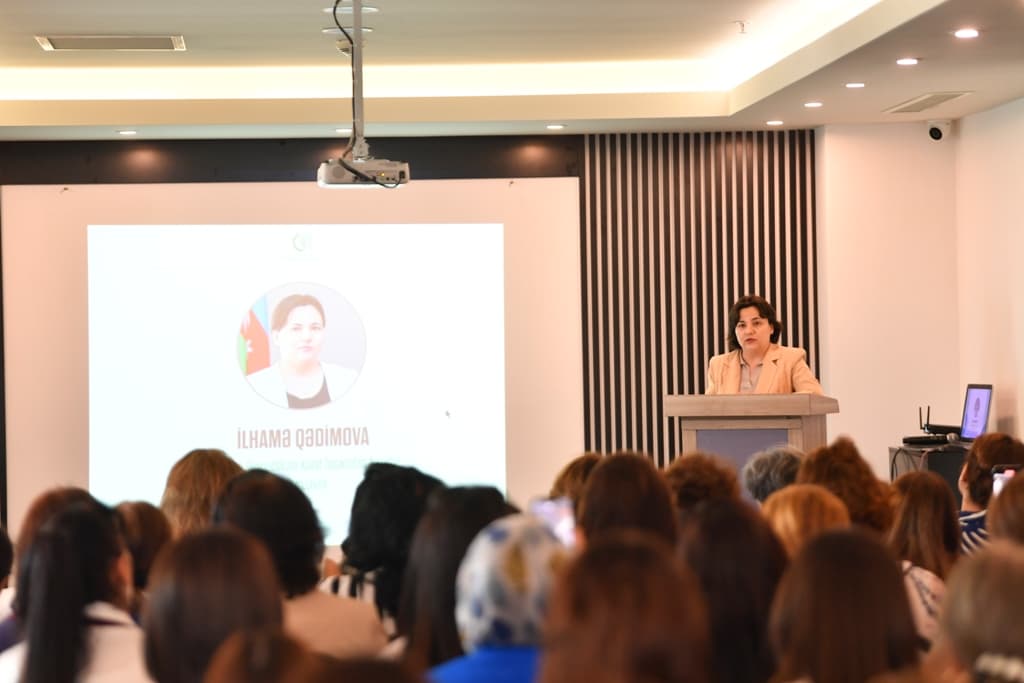Bakıda “Rəqəmsal İqtisadiyyatda Qadın İştirakı” mövzusunda biznes forum keçirilib