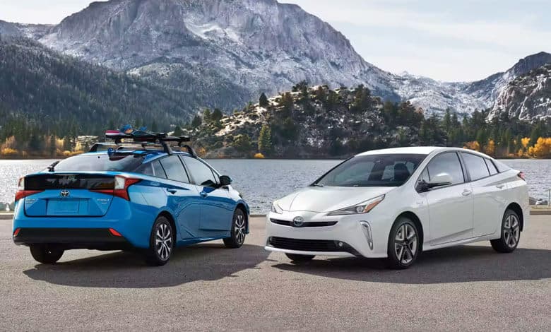 Toyota Prius-un bazar qiymətləri - CƏDVƏL
