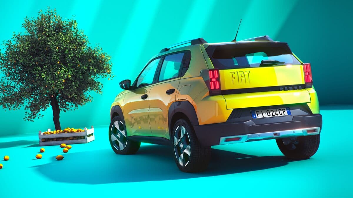 Avtomobil istehsalçısı Serbiya istehsalı Fiat-ı təqdim edərkən İtaliya Stellantis-ə xəbərdarlıq edir