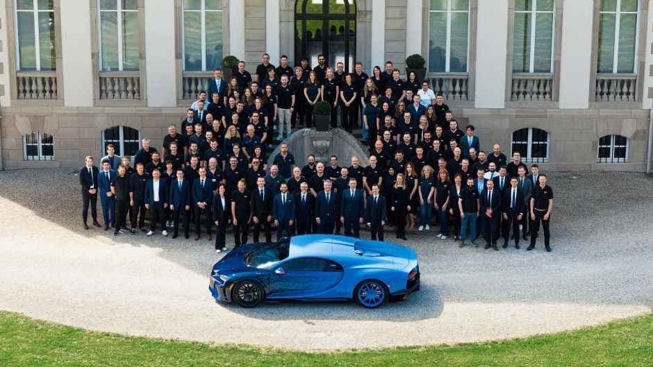 Bugatti Chiron sonuncu L’Ultime modeli təqdim edib