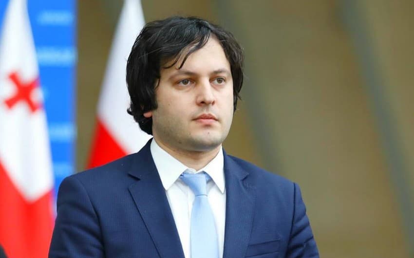 Kobaxidze: Gürcüstan siyasətində “qara pullar" var