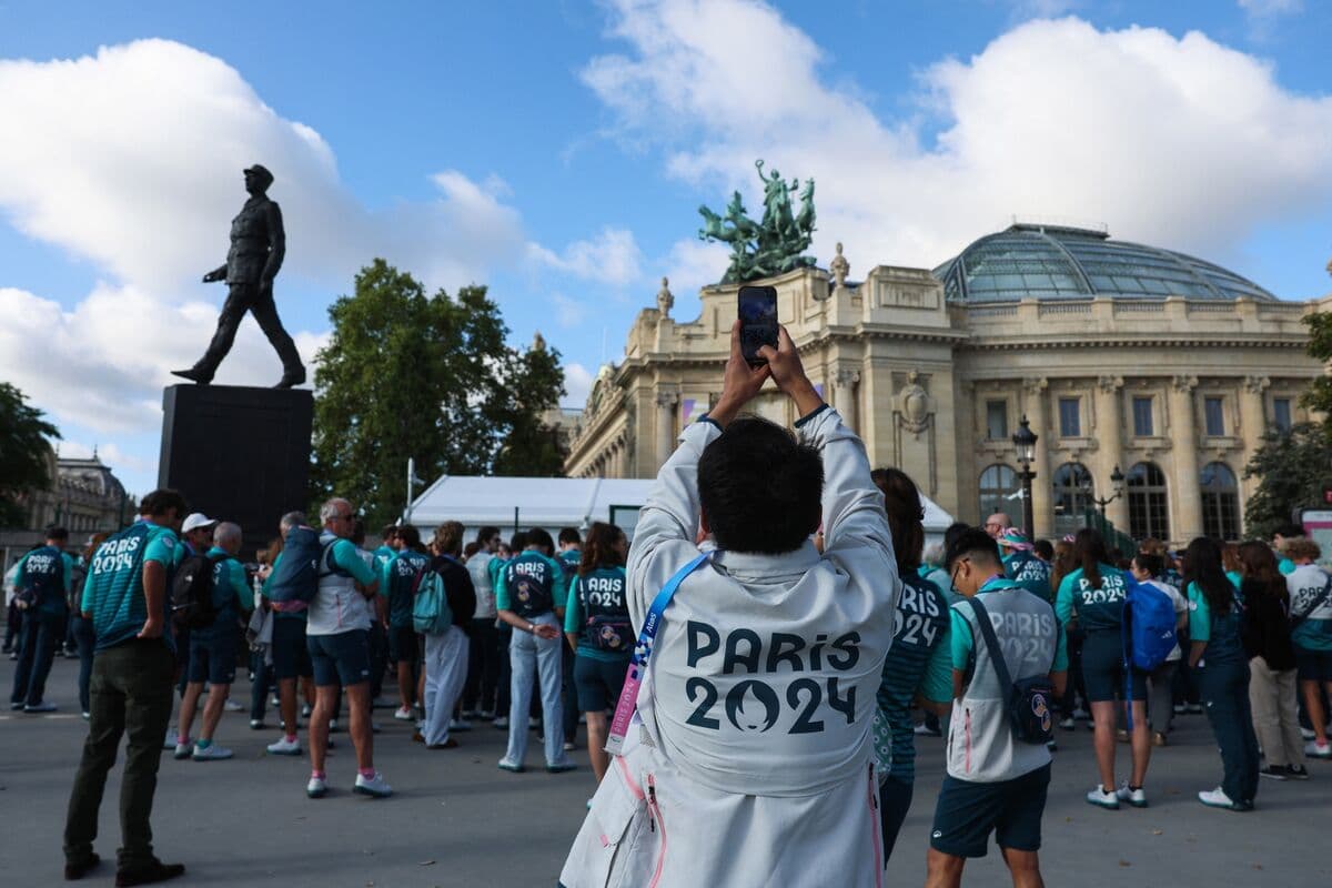 Paris Olimpiadası ərəfəsində istilər yüksəlir və Yunanıstanın bəzi hissələri yanır