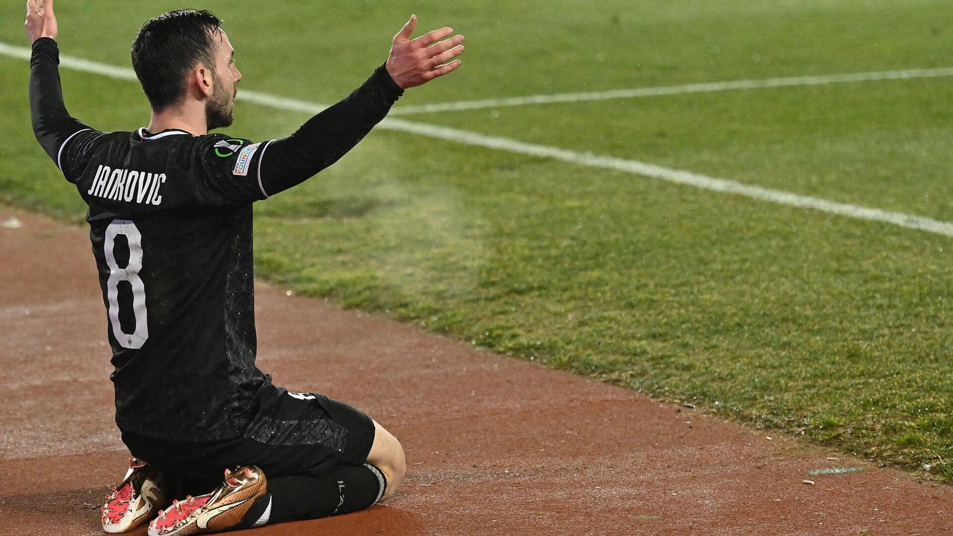 Azərbaycan UEFA reytinqində Slovakiyanı təqib etməkdə davam edir