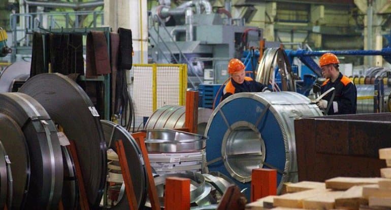2024-cü ilin birinci yarısında Rusiyada sənaye istehsalı illik ifadədə 4,4% artıb