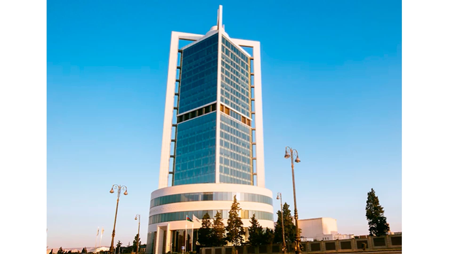 Neft Fondu valyuta satışlarının həcmini açıqlayıb