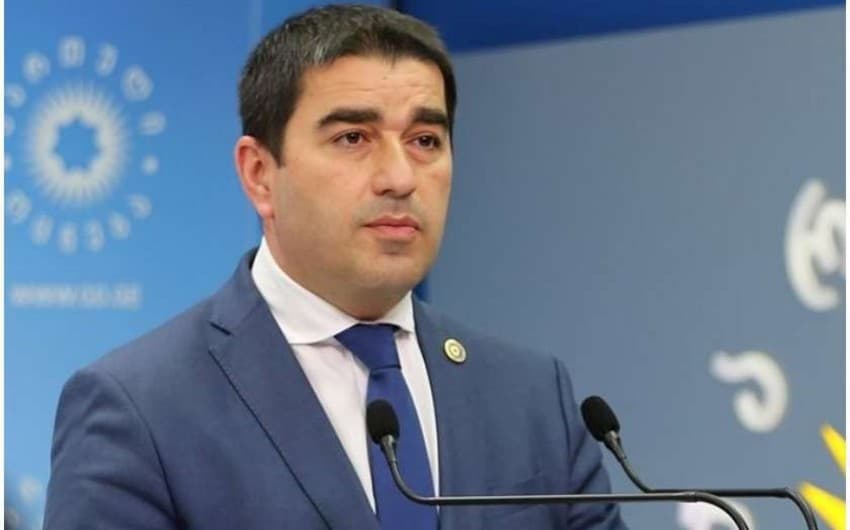 Gürcüstan parlamentinin sədri: Prezident Saakaşvilini əfv etməyi planlaşdırır