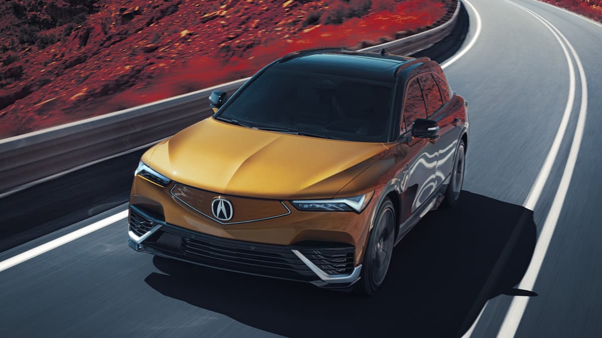 Acura yeni krossover modelini təqdim etdi