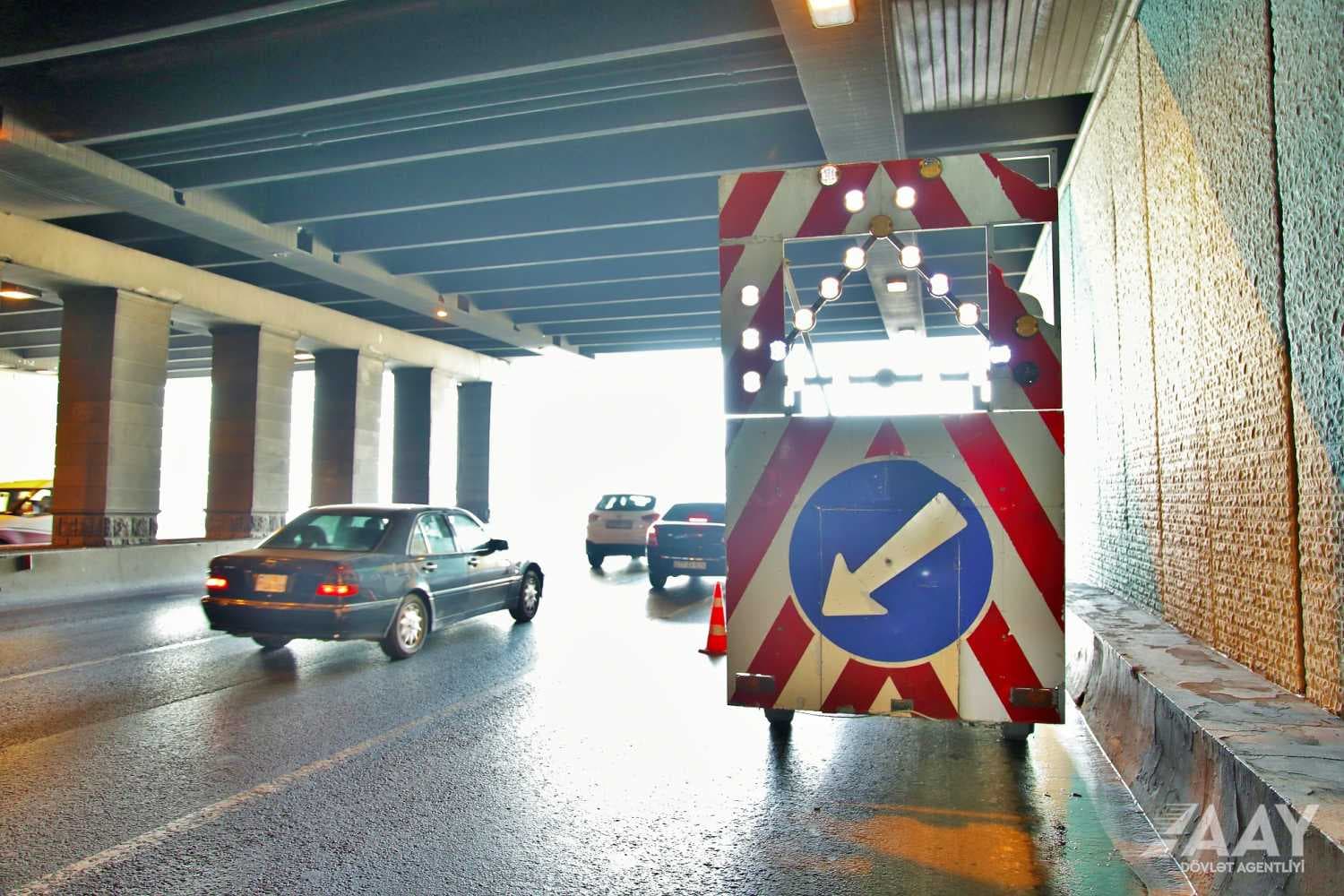Tunellərin və tuneldaxili yol elementlərinin təmizlənməsi işləri aparılır - VİDEO/FOTO