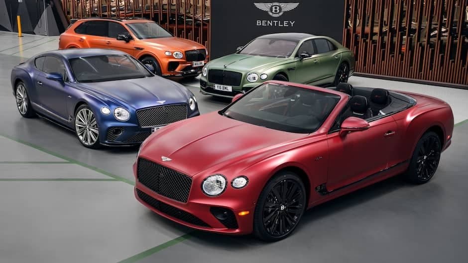 Bentley müştərilərə 15 unikal tutqun rəng təqdim edib