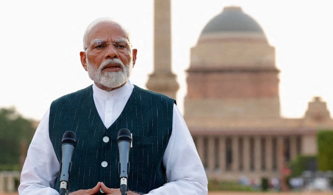 Modi Rusiya səfərindən bir ay sonra Ukraynaya səfər edəcək