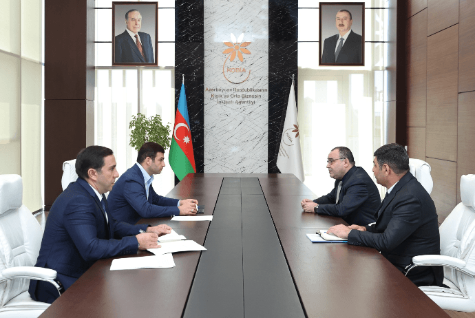 İnfrastrukturun yenilənməsivə bir çox məsələlərlə bağlı sahibkarların müraciətləri dinlənilib