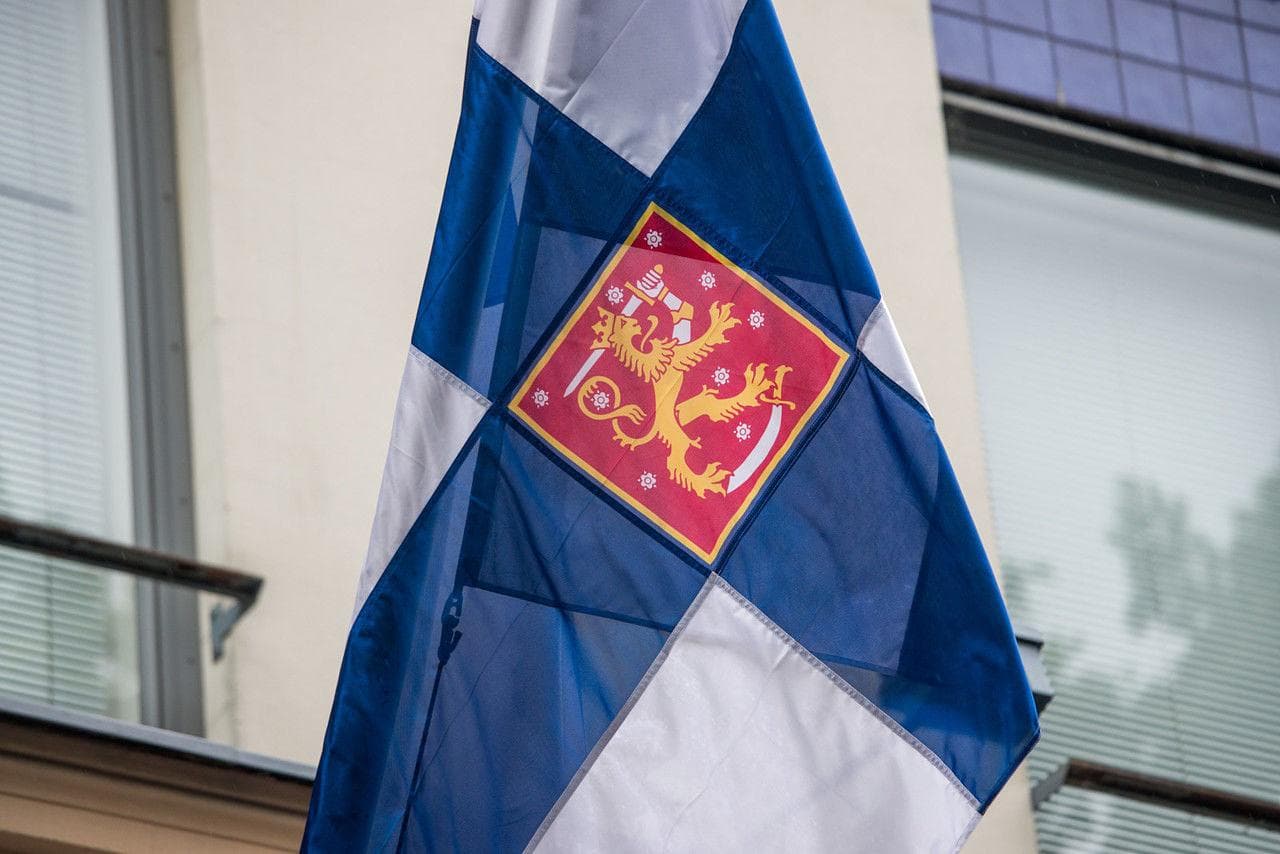 Finlandiya məktəbliləri ekskursiya ilə Rusiya ilə sərhədi keçiblər