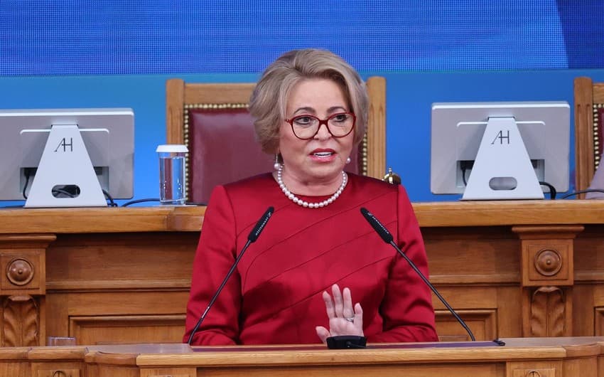 Matviyenko yenidən Rusiya Federasiya Şurasının sədri seçilib
