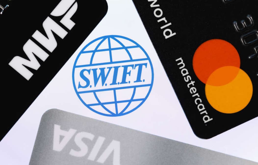ABŞ Türkiyəni SWIFT ödəniş sistemindən ayırmaqla hədələyir