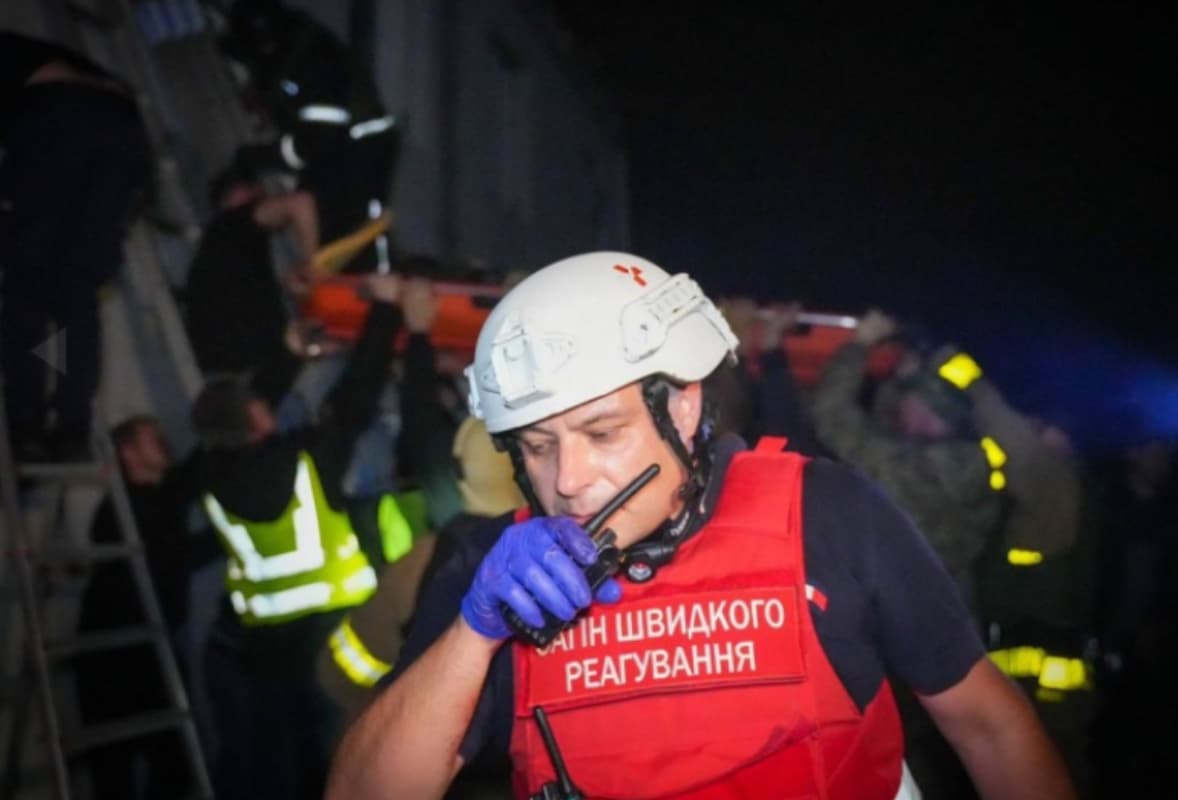 Ukraynanın Odessa vilayəti ballistik raketlərin hücumuna məruz qalıb