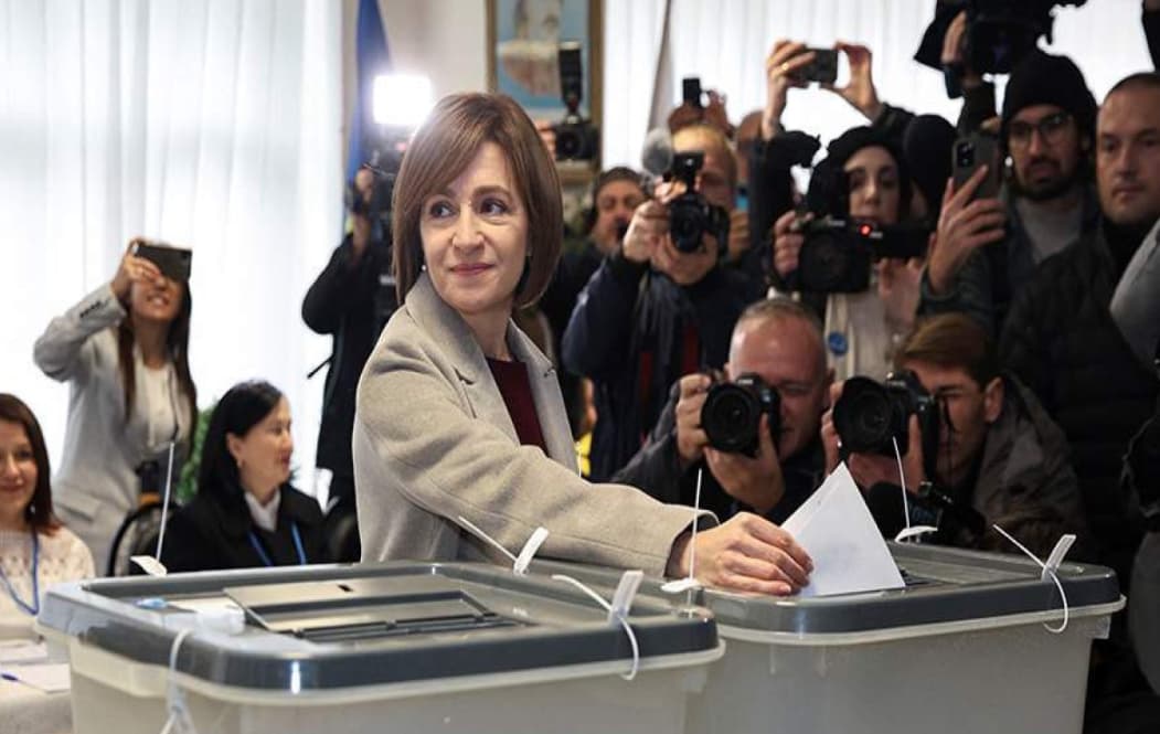 Protokolların 97,88%-ni işləyib hazırlayan Sandu Moldovada prezident seçkilərində liderdir