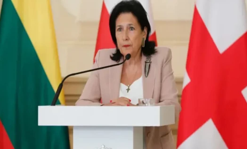 Gürcüstan prezidenti seçkilərin nəticələrinə qarşı etirazlara çağırıb