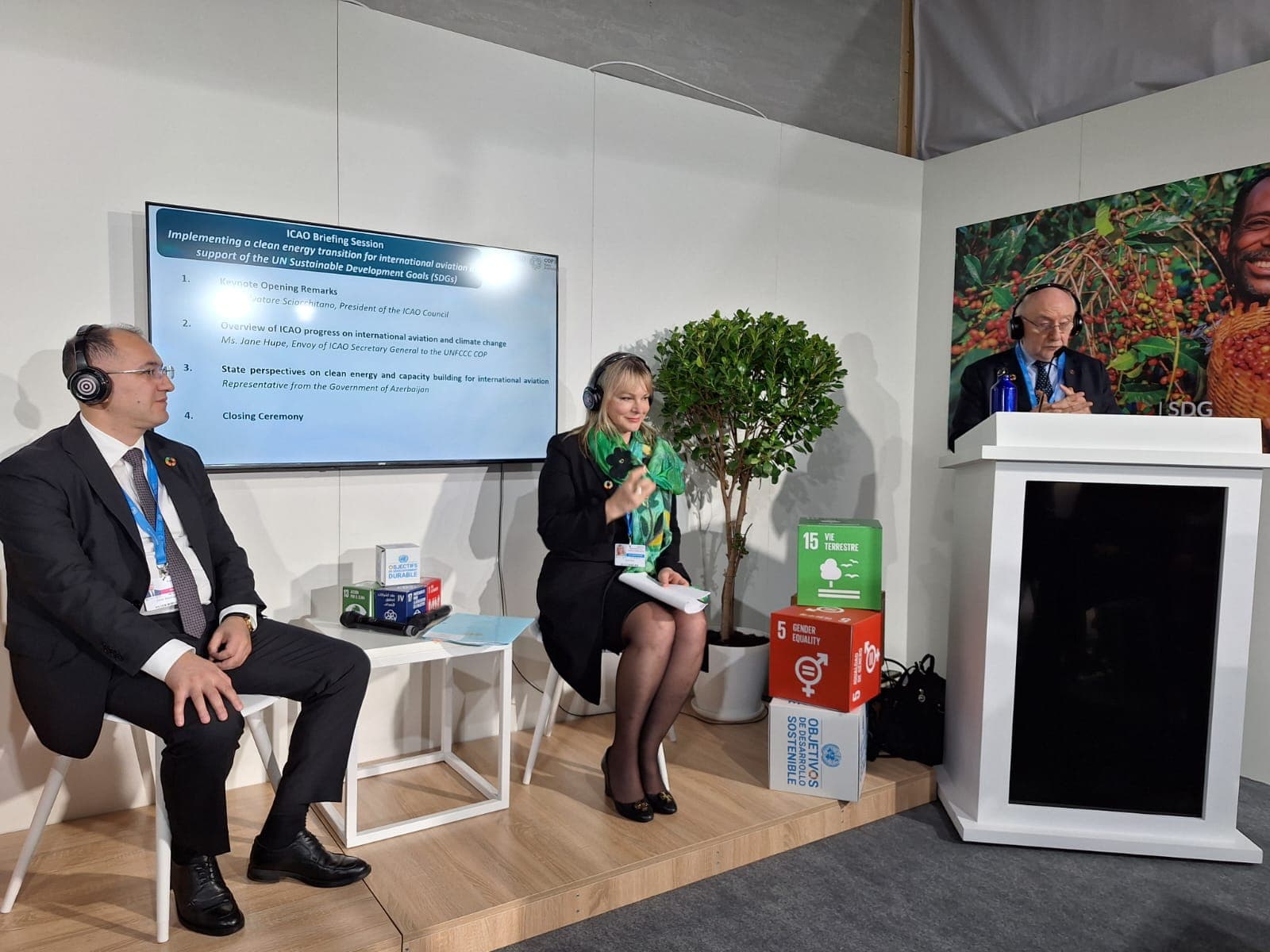 COP29 çərçivəsində beynəlxalq mülki aviasiyailə bağlı tədbir keçirilib