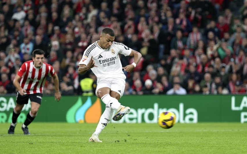 Mbappe "Atletik"lə matçda penaltini qaçırmasına münasibət bildirib