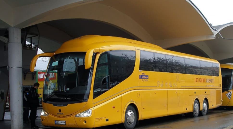 Bu agentlik 700 min manatlıq avtobuslar alır
