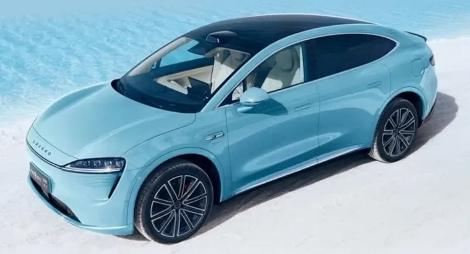 “Huawei” və “Chery”dən yeni model: Luxeed R7 EREV