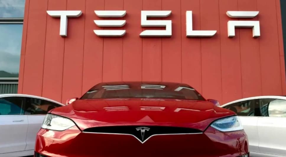 BYD ən böyük rəqibi “Tesla”nı geridə qoyub