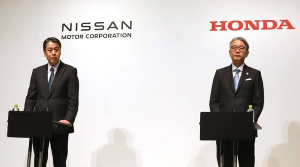 “Honda” ilə “Nissan” ilk imzaları atdı