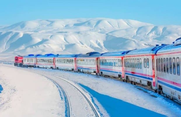 Turizmin lokomotivi yola düşdü