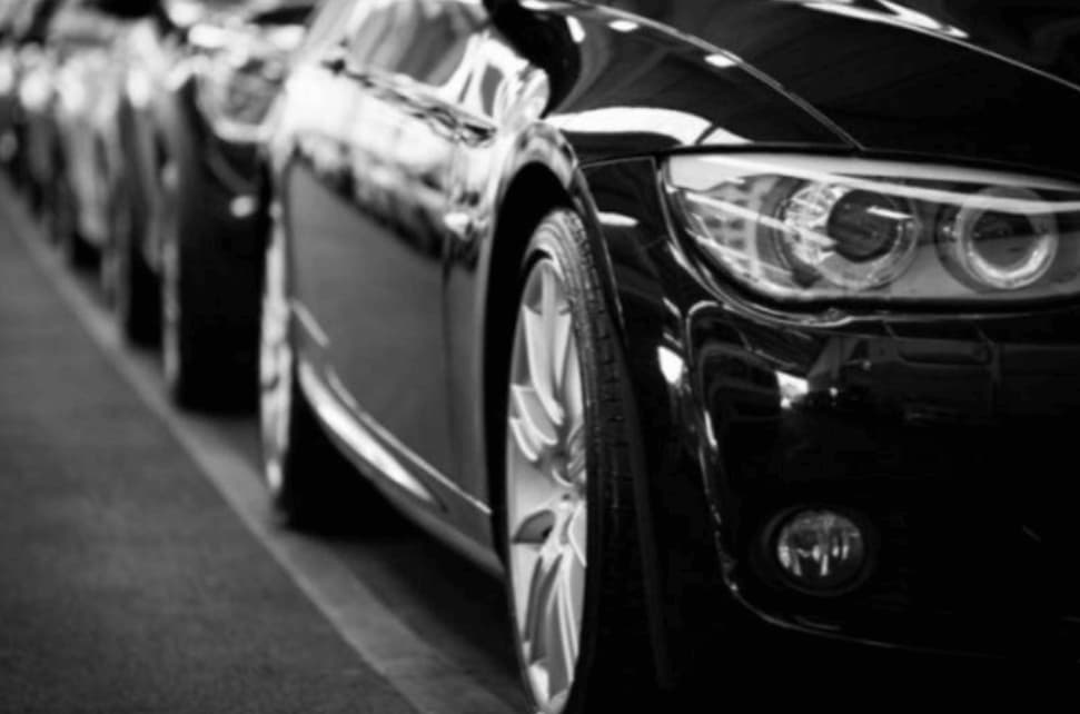 Bu dövlət xidməti 170 min manata xidməti avtomobil alır