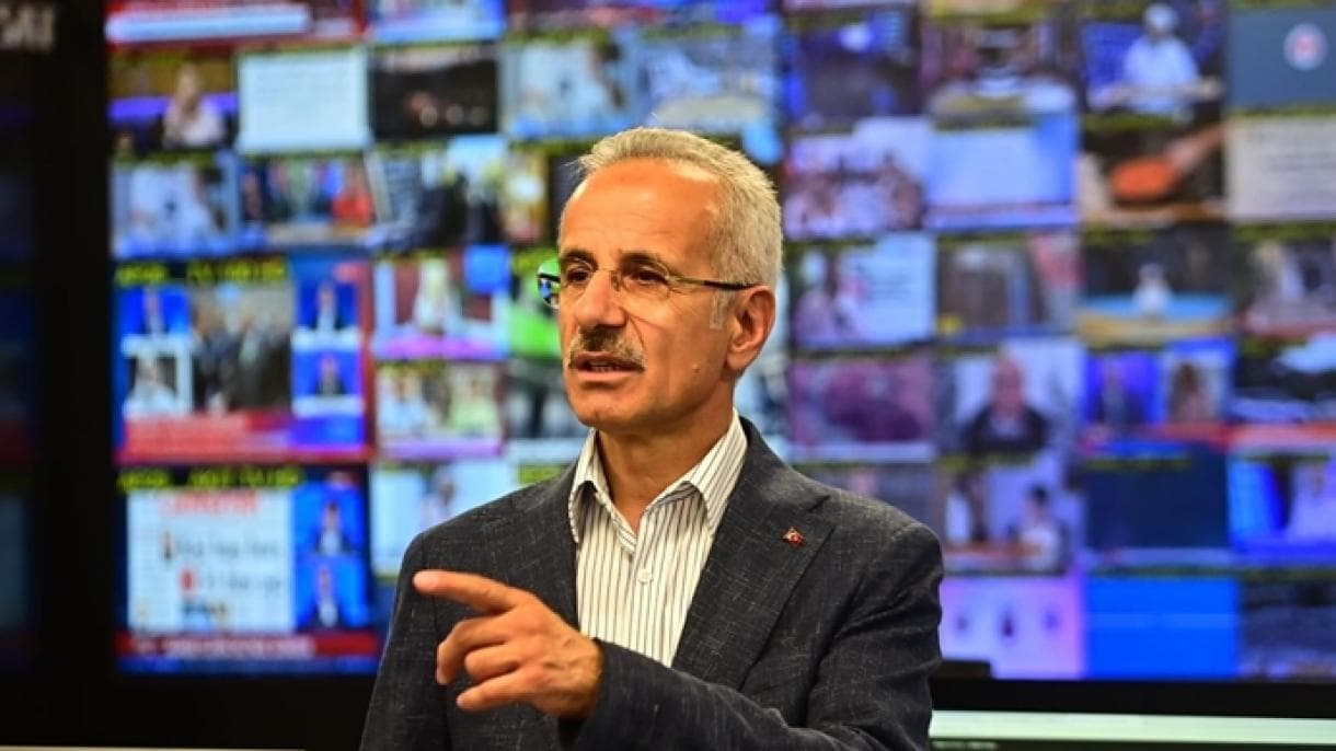 Abdülkadir Uraloğlu Türkiyənin ilk 5-ci nəsil peykinin fəaliyyətinə dair dəyərləndirmələr aparıb