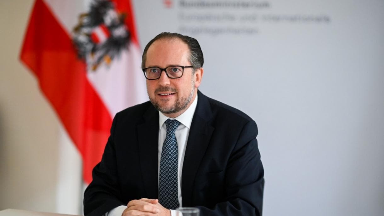 Aleksandr Şallenberq Avstriyanın müvəqqəti baş naziri oldu