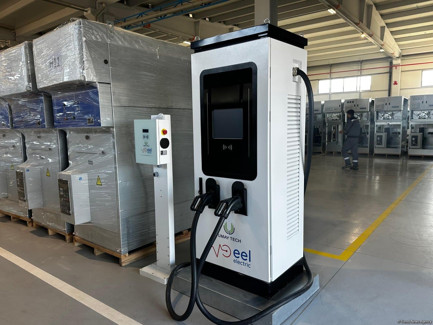 Azərbaycanda elektromobillər üçün şarj cihazları istehsalına başlanılır