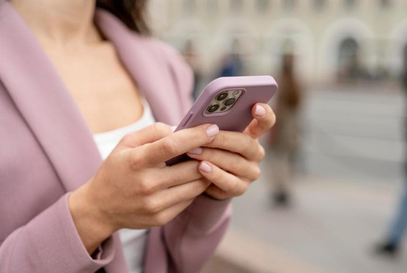 Samsung köhnə smartfonları geri almaq üçün yeni proqram başlatdı