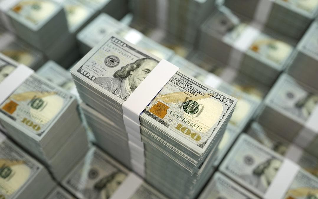 Dolların dəyəri zəifləyir, Avro və Funt bahalaşır