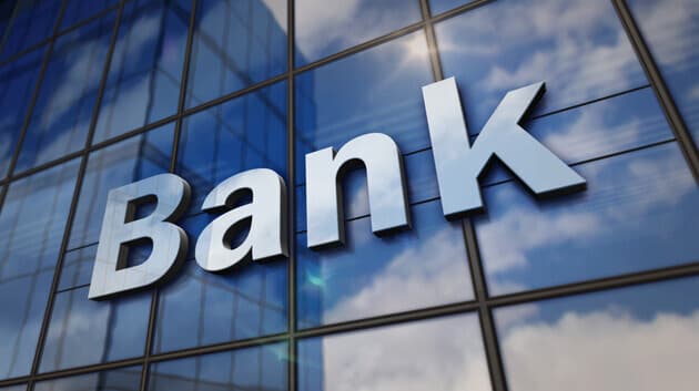 Azərbaycanda aktivləri ən çox artan banklar açıqlanıb