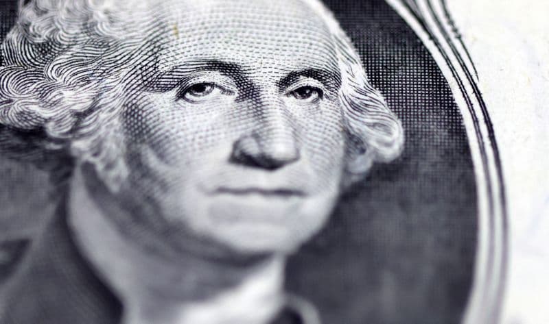 Trampın ticarət siyasətləri: Dollar və bazarlar qarışıq təsirlərlə reaksiya verir