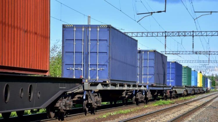 Azərbaycanın Dəmir Yolları tranzit yüklərin həcmini 5,7% artırıb